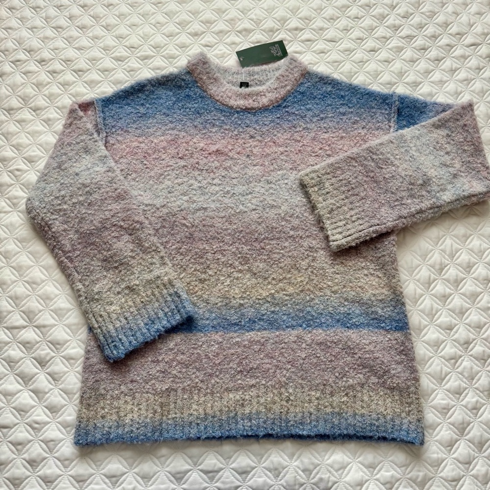 NWT Wild Fable Oversized Boucle Crew Sweater Pink Blue Gray Ombré Stripes Sz XS